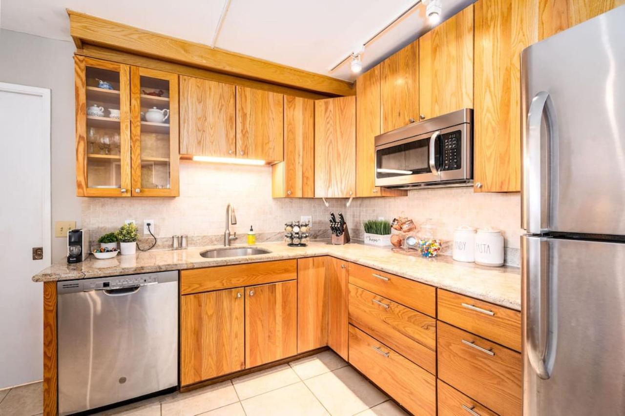 Penthouse 1 Bd King Suite With Ocean Views! Уэйлея Экстерьер фото